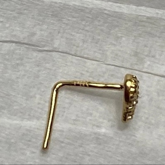 Stamped 14K Solid Yellow Gold Heart CZ diamond Bling L-Hook Nose Stud - Picture 5 of 6